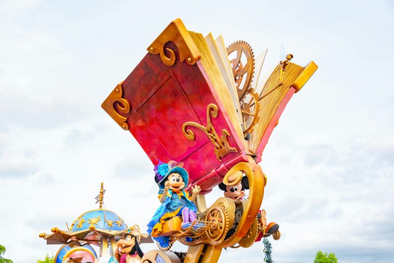 Discovering the Magic of Hidden Mickeys at Disney World TowT