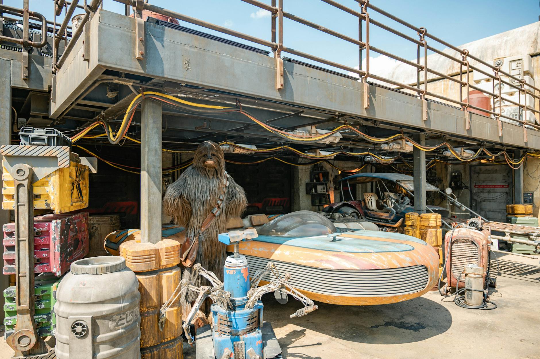 Sipping Through Star Wars: Drinks at Galaxy’s Edge