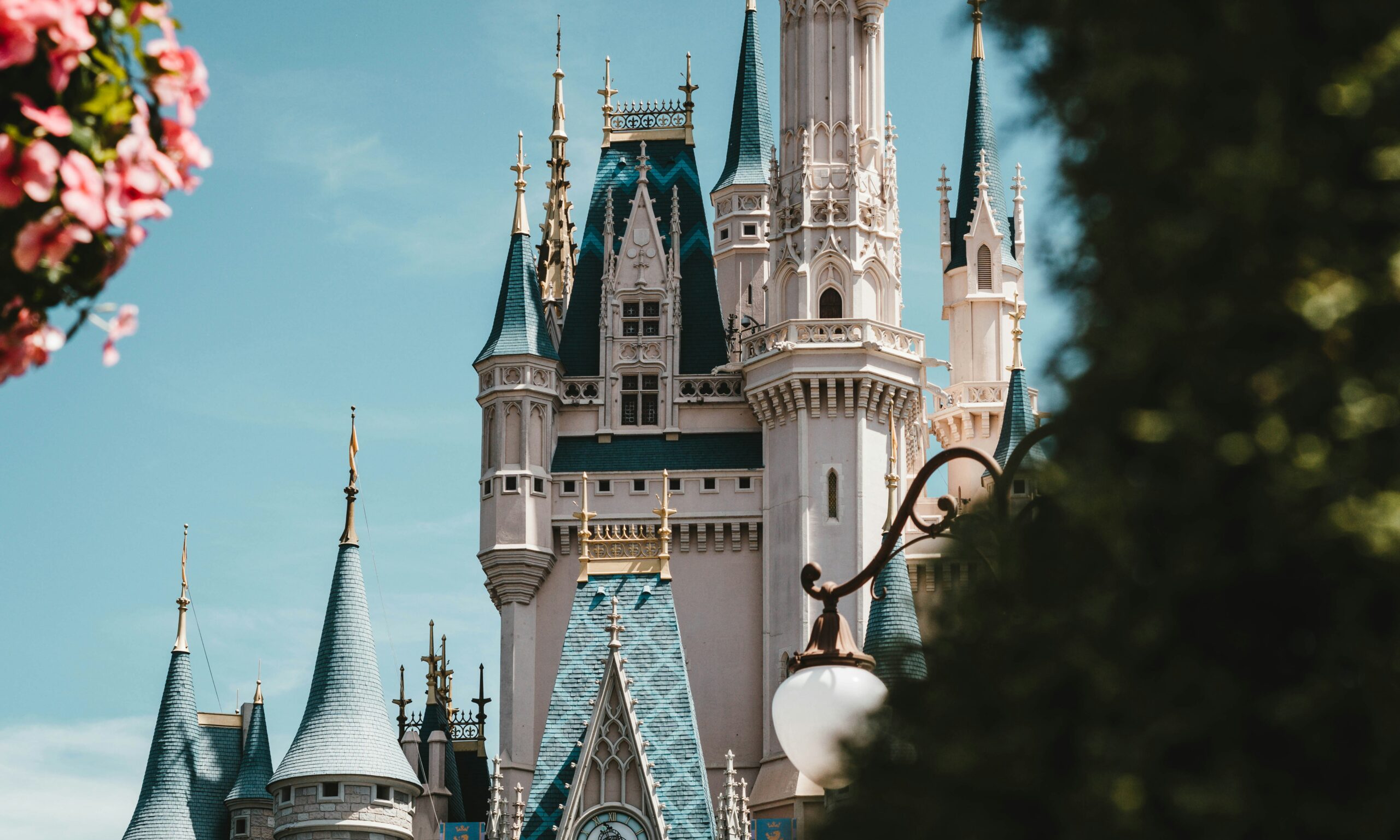 Staying Hydrated at Disney: Your Essential Guide to Refreshing Fun in the Magic Kingdom