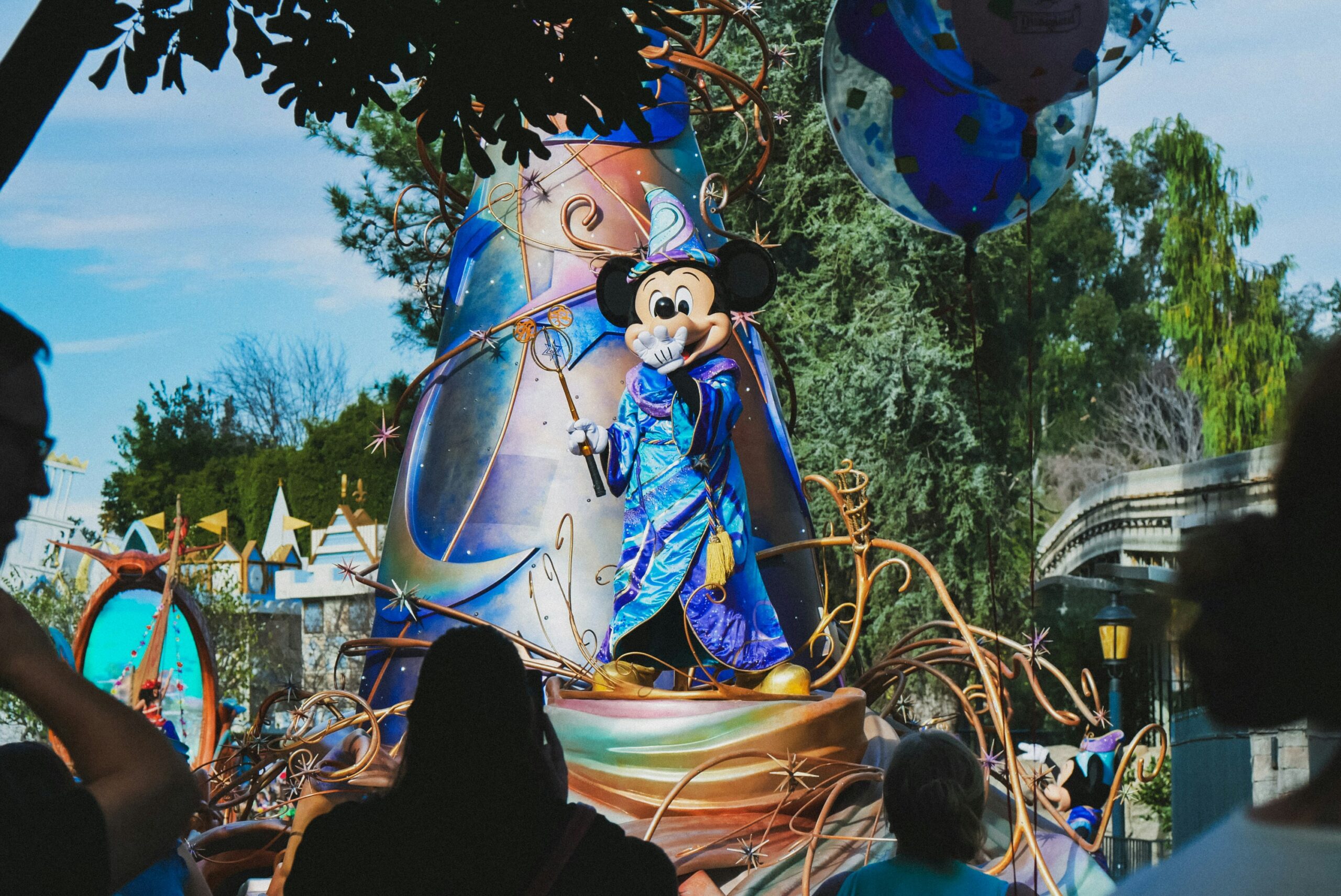 Character Encounters and Rare Meet-and-Greets at Disney World Magic Kingdom